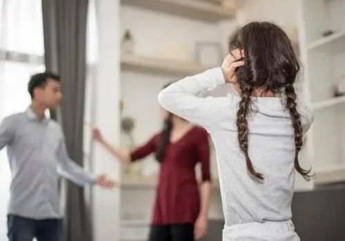 西安市侦探公司：离婚房产如何过户